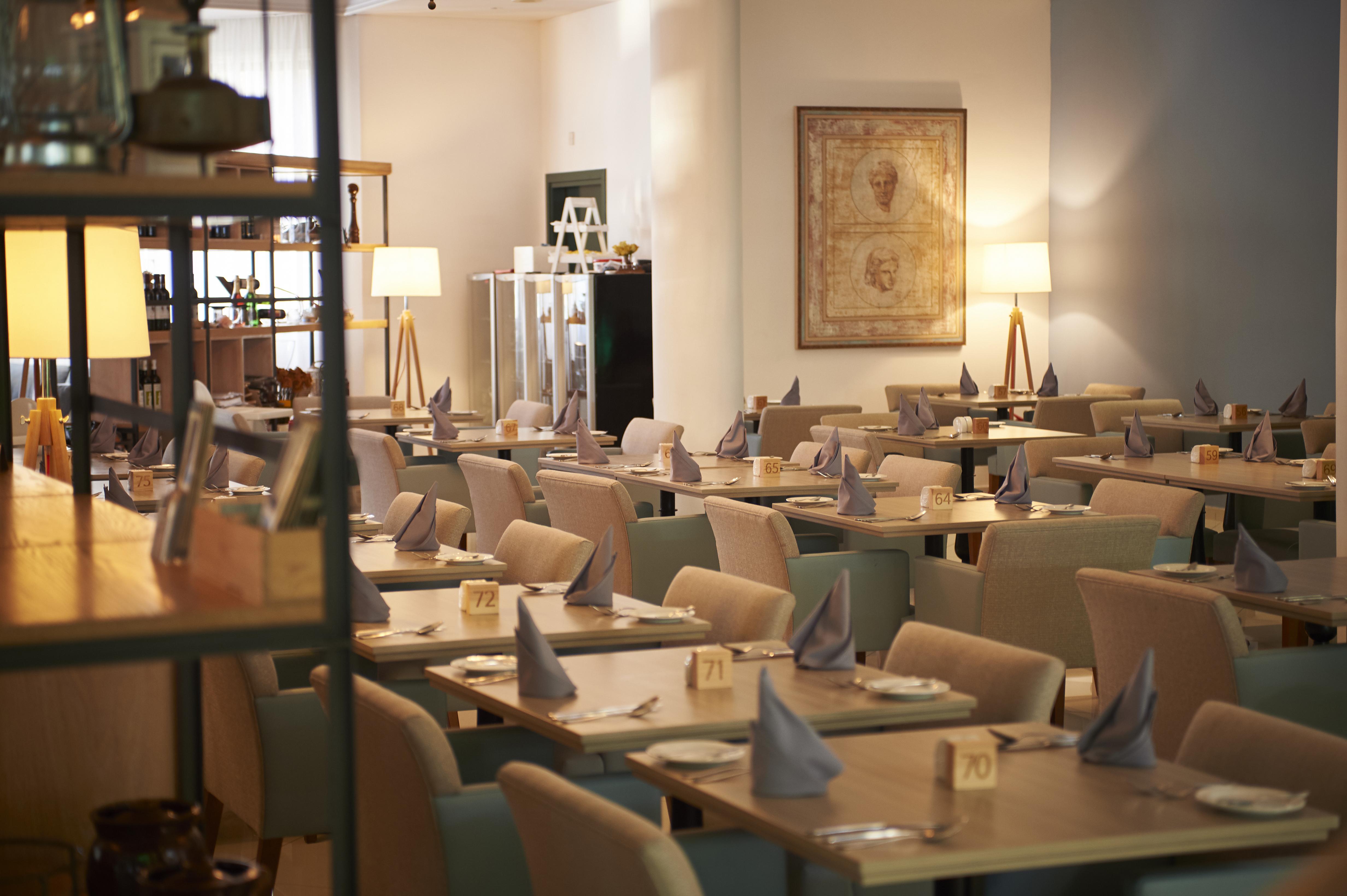 King Jason Paphos - Designed For Adults By Louis Hotels Luaran gambar