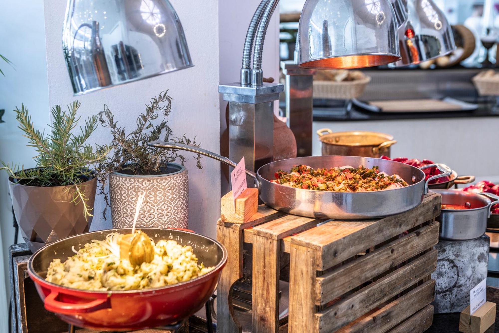 King Jason Paphos - Designed For Adults By Louis Hotels Luaran gambar