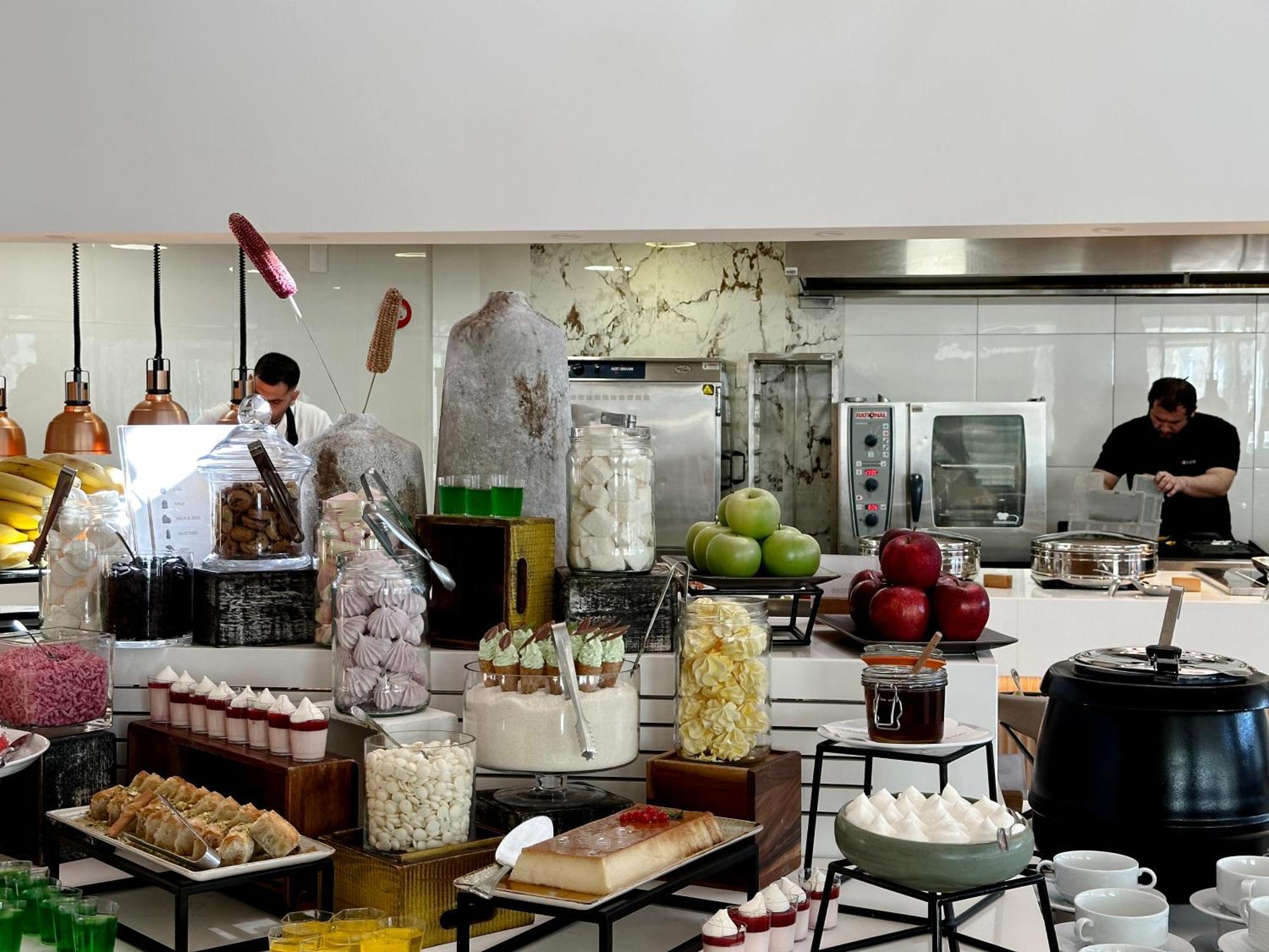 King Jason Paphos - Designed For Adults By Louis Hotels Luaran gambar