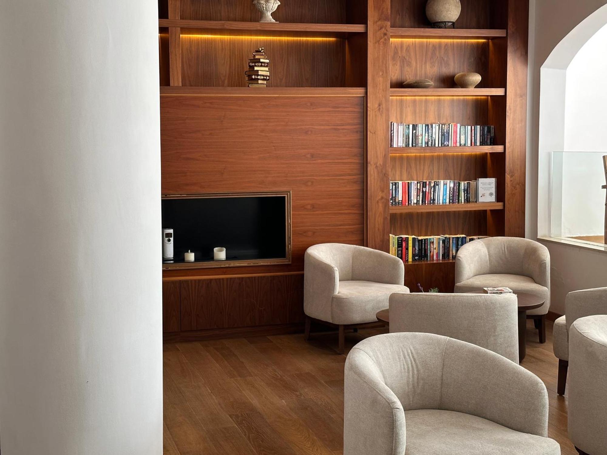 King Jason Paphos - Designed For Adults By Louis Hotels Luaran gambar